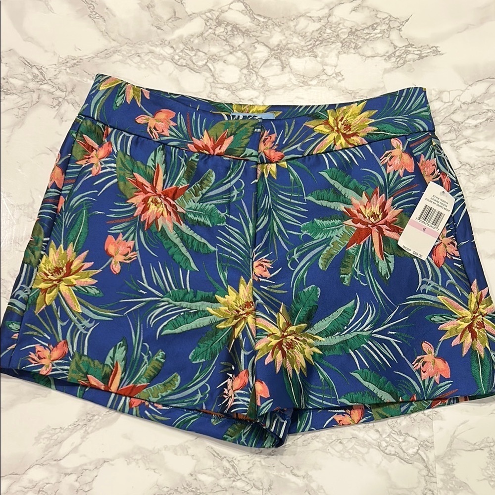 NWT! CeCe Floral Tropical Shorts - Picture 2 of 11
